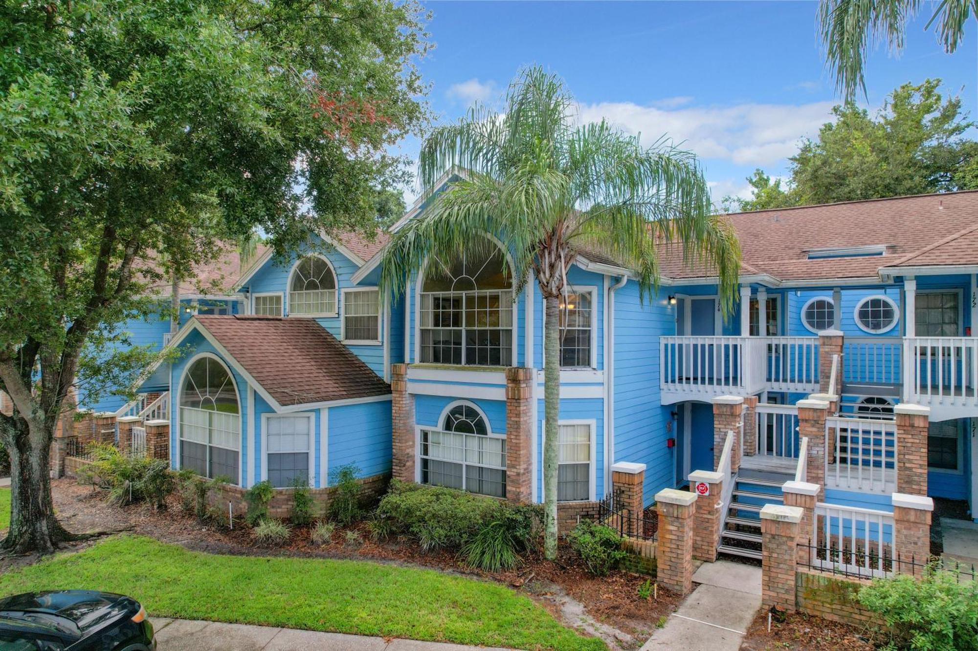 Quaint Getaway! 3 Bedroom Near Parks! Kissimmee